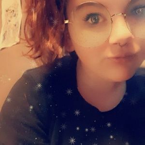 Meet your Posher, Kay